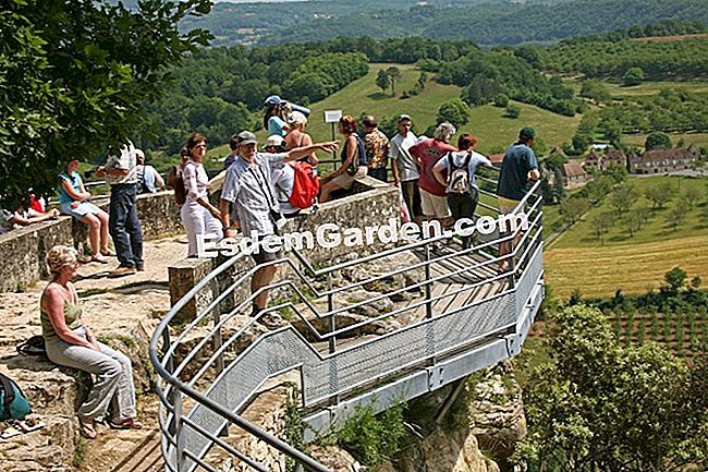 Taman Marqueyssac di Dordogne (24) - (taman) Belvedere of Marqueyssac
