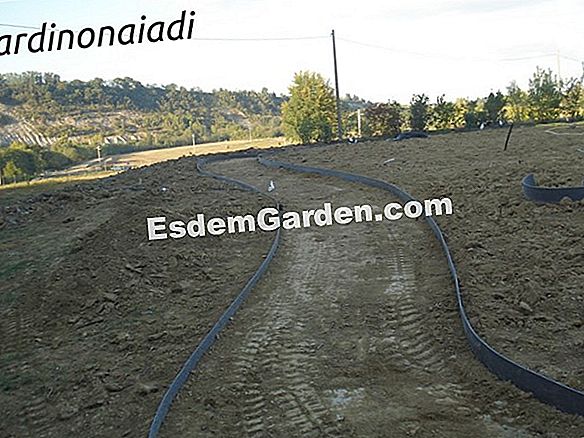 Una passerella a gradini giapponesi