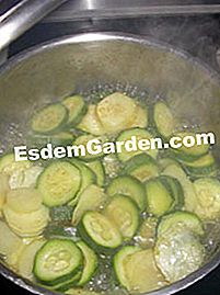 Zucchinicreme - (Liter) kochende Zucchini
