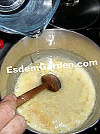 Kacang hijau dalam sos putih - (hijau) kacang hijau sos putih: bahan-bahan