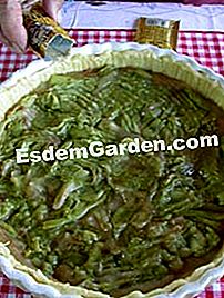 Pai epal rhubarb - (epal) secubit kayu manis