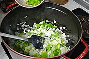 Frijol rojo mexicano - (pimienta) Cocinar pimientos y cebollas