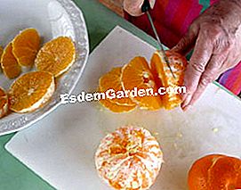 Salad jeruk dan biskut - (salad) Ketahui cara mengupas dan memotong oren