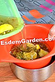 Sirap Elderberry - (lemon) Menapis sirap sebelum mendidih